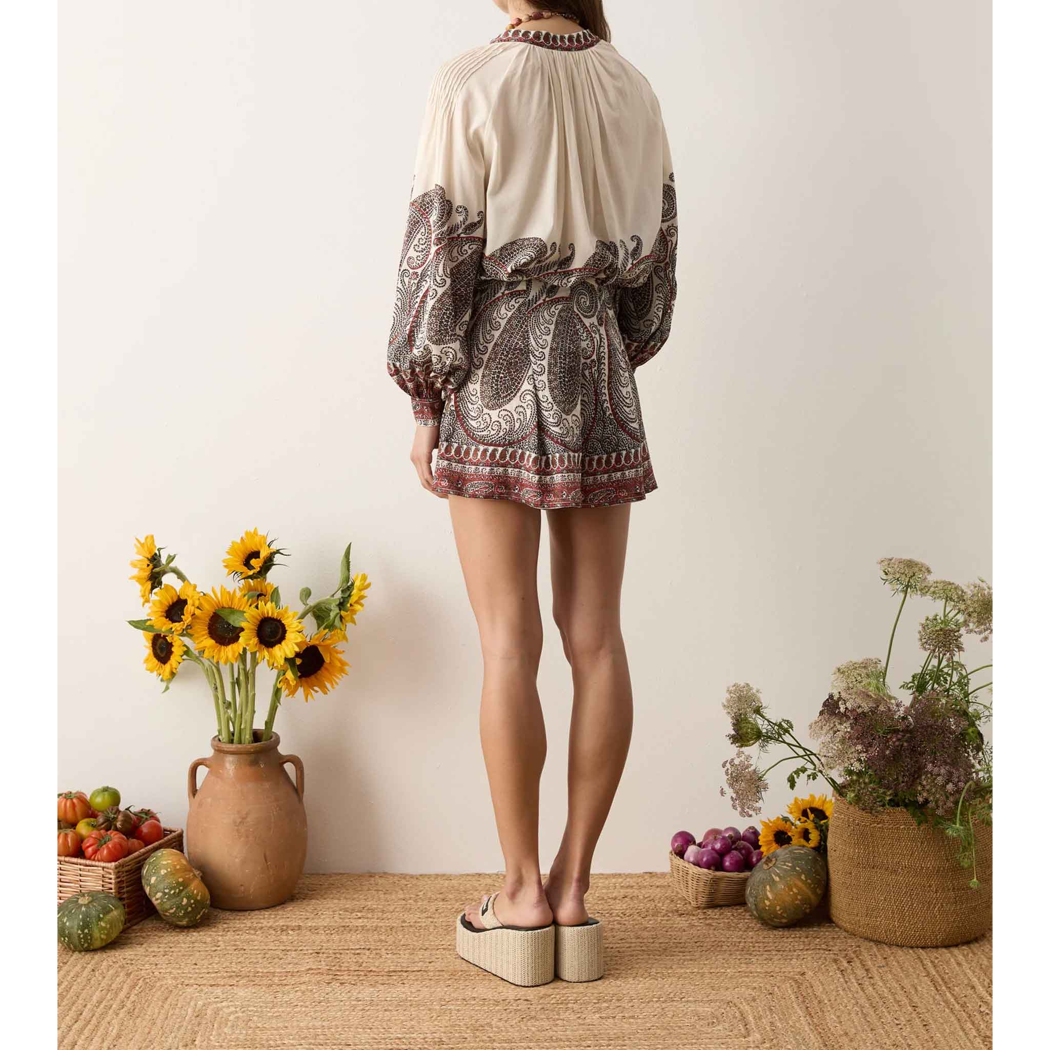 Cassia Tailored Short