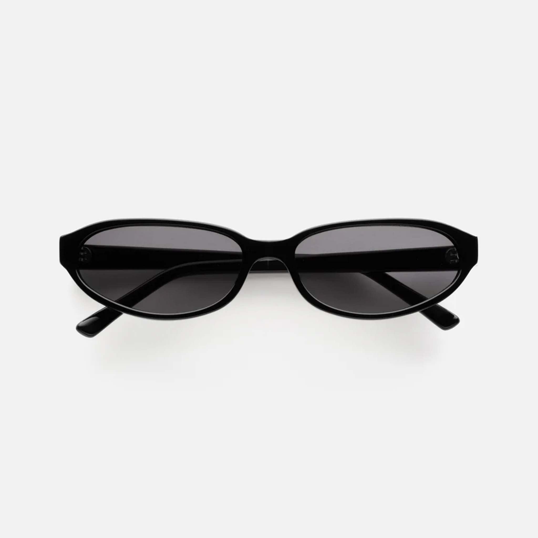 Alexe Sunglasses in Black