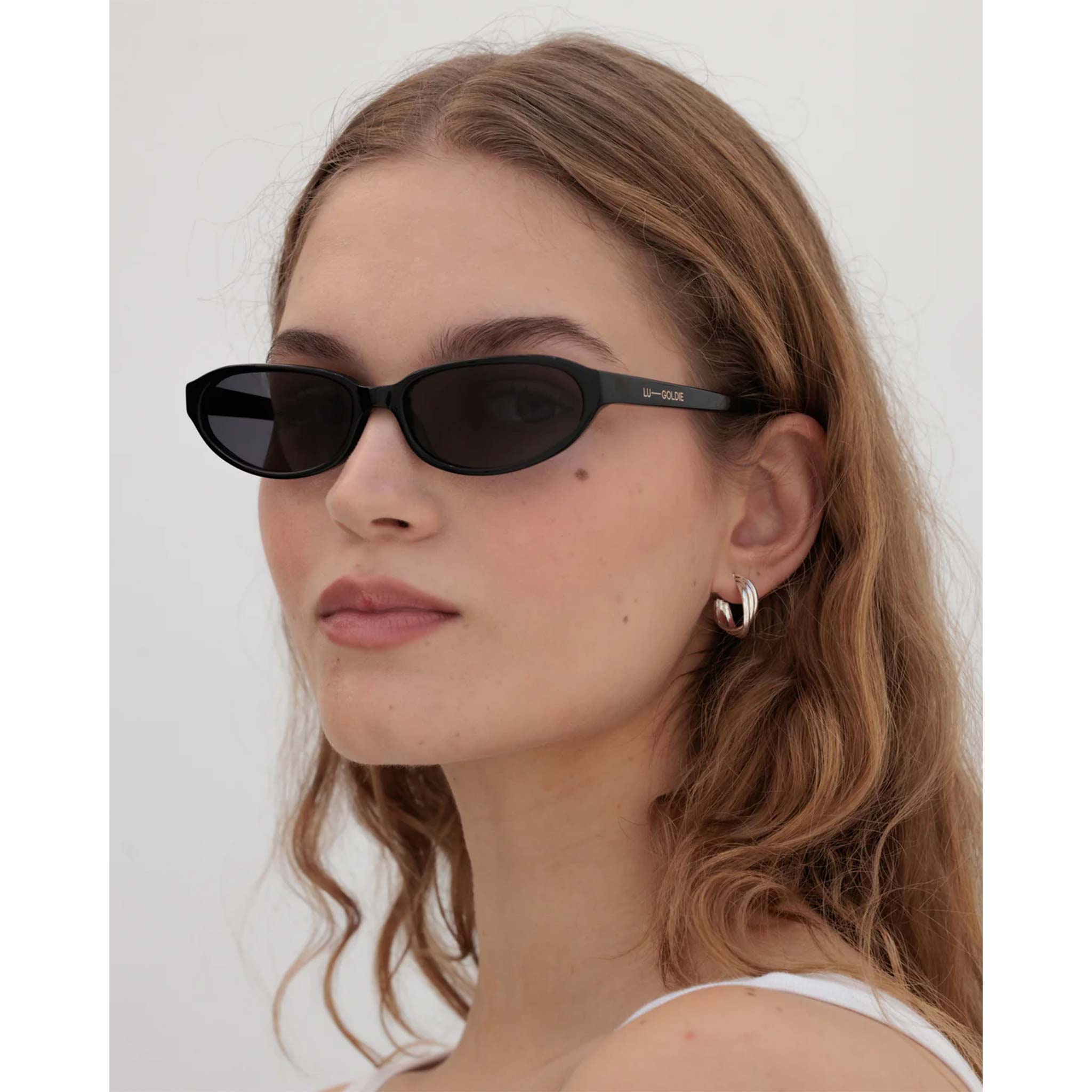 Alexe Sunglasses in Black