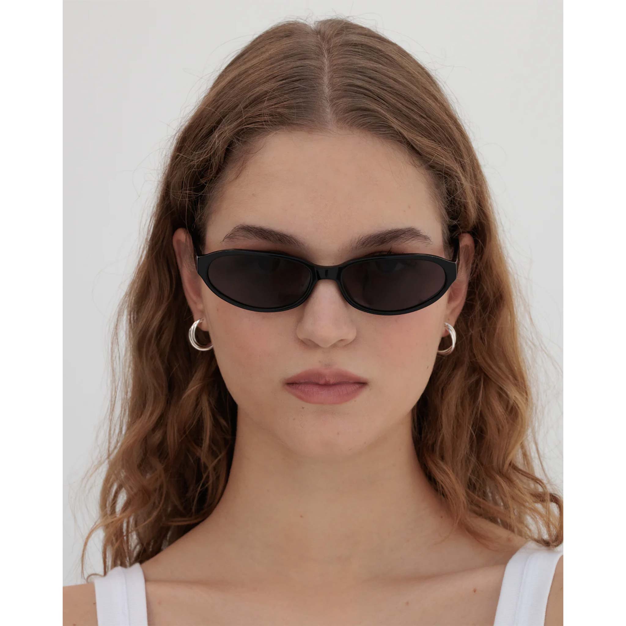 Alexe Sunglasses in Black