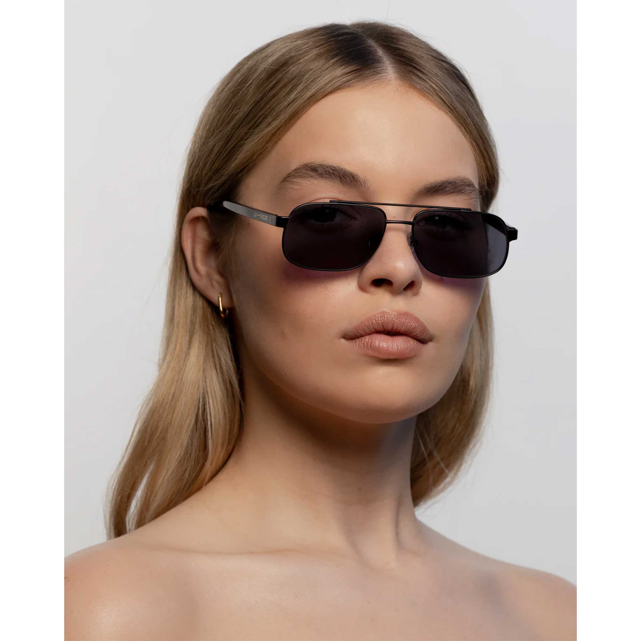 Evangeline Sunglasses in Black
