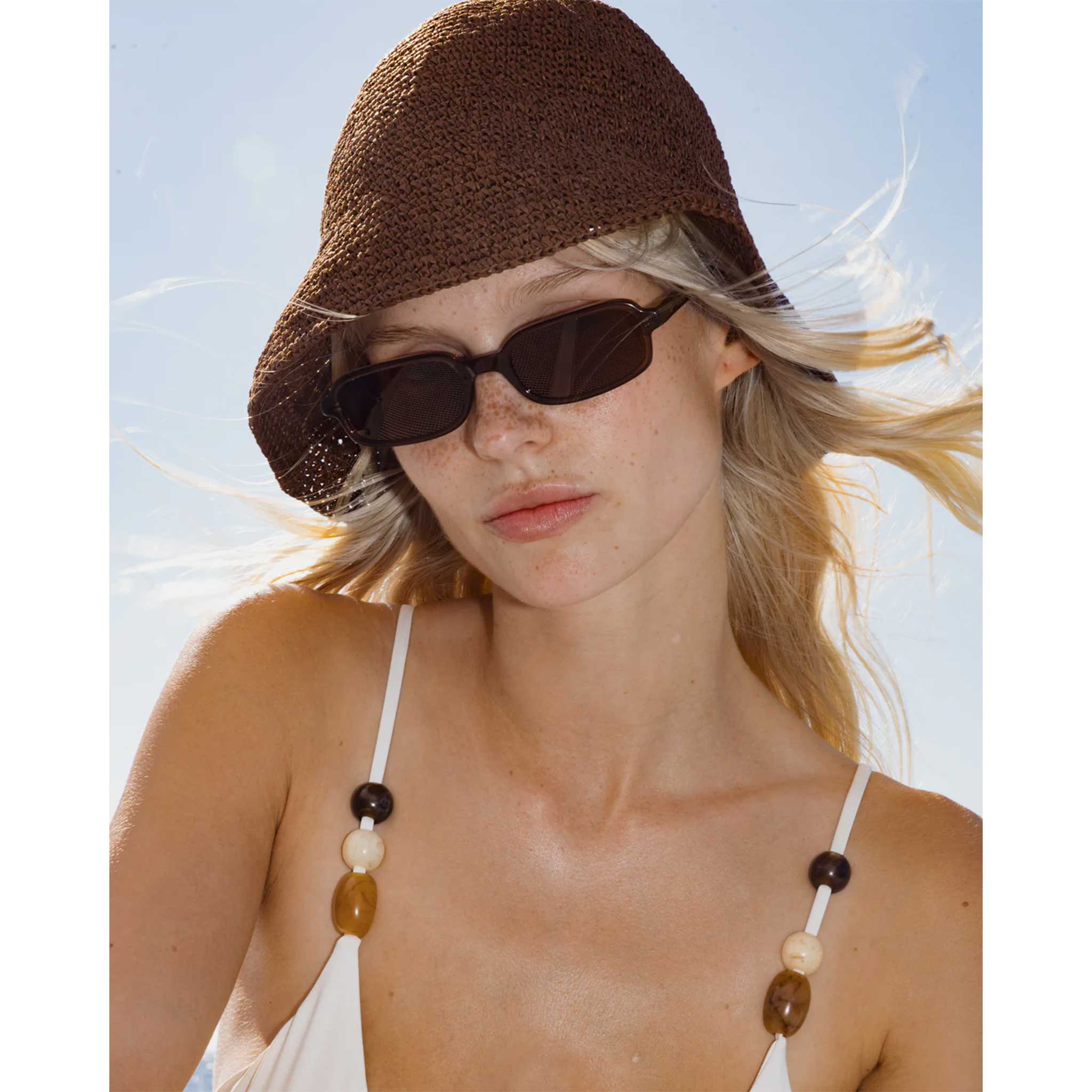 Vera Sunglasses in Coffee