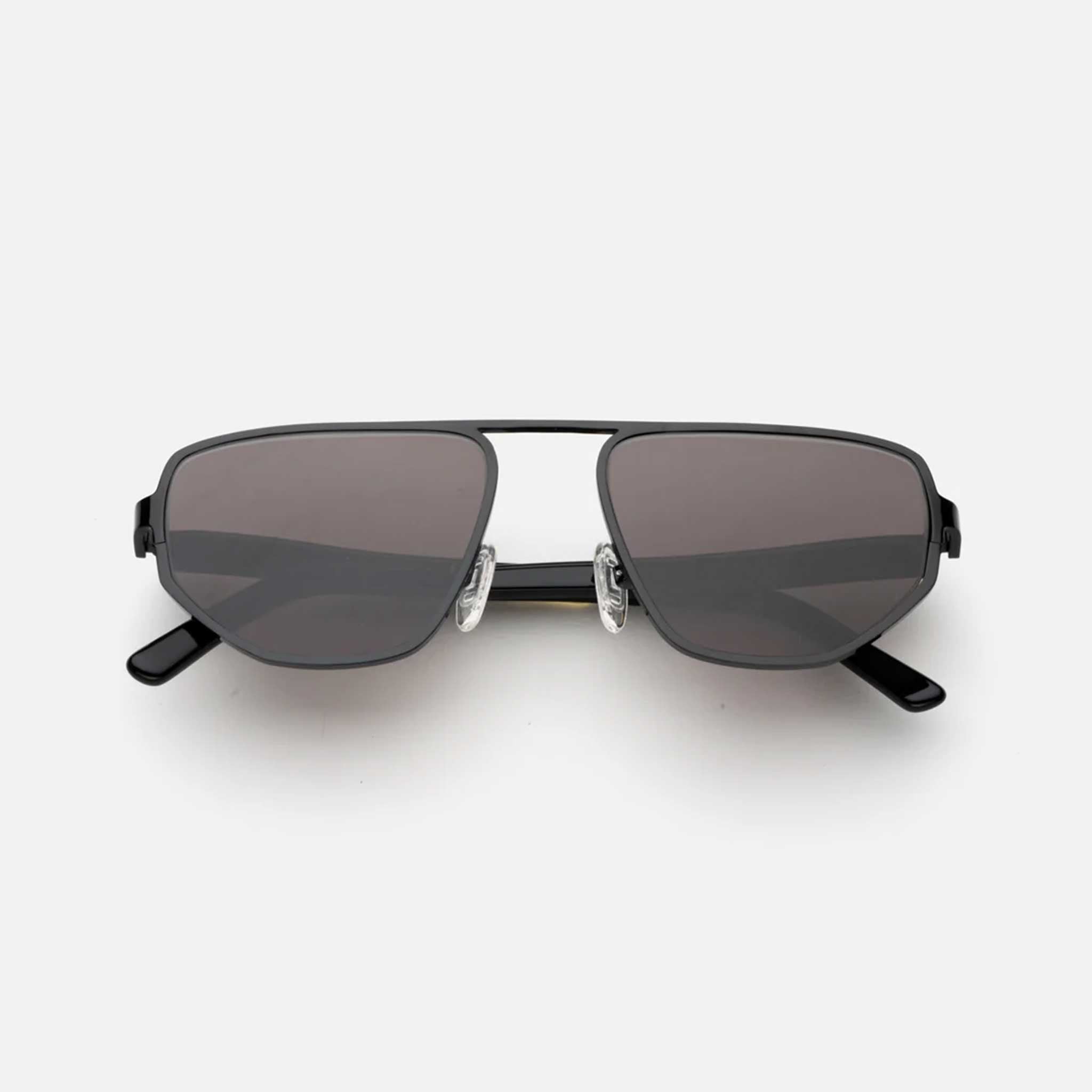 Victoire Sunglasses in Black