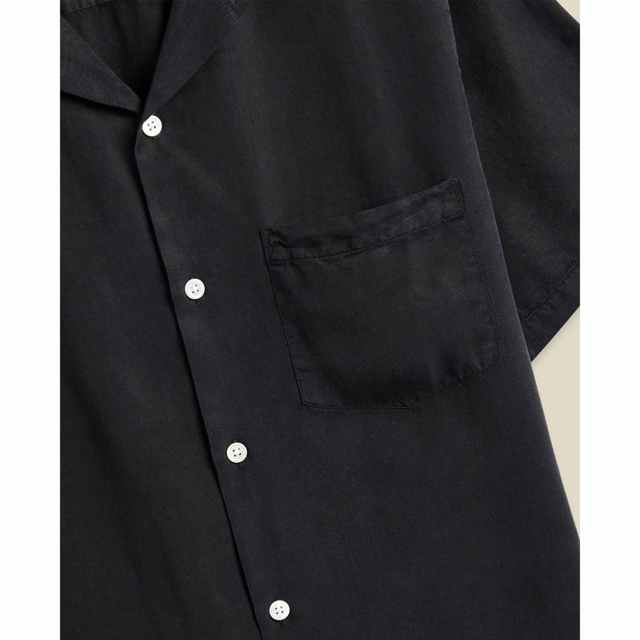 Dogtown Shirt in Black