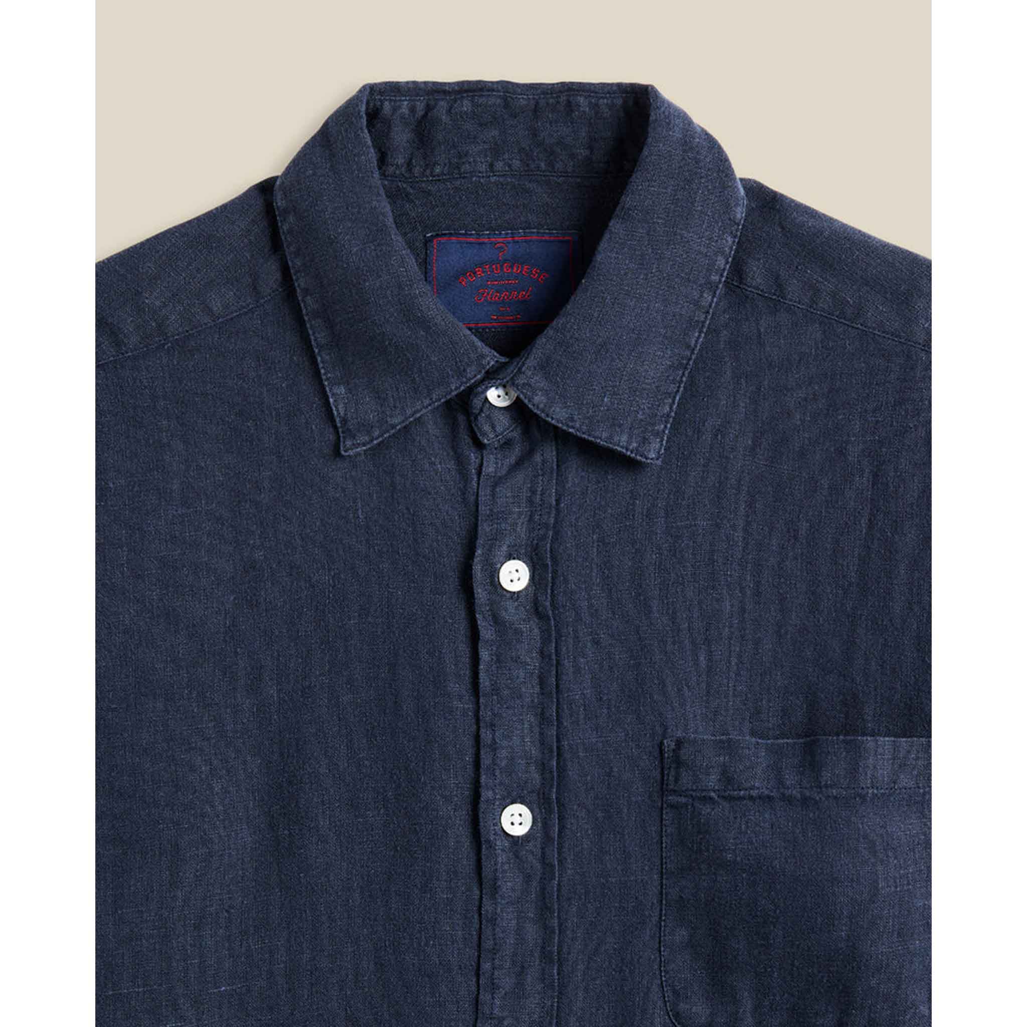 Linen Shirt in Navy
