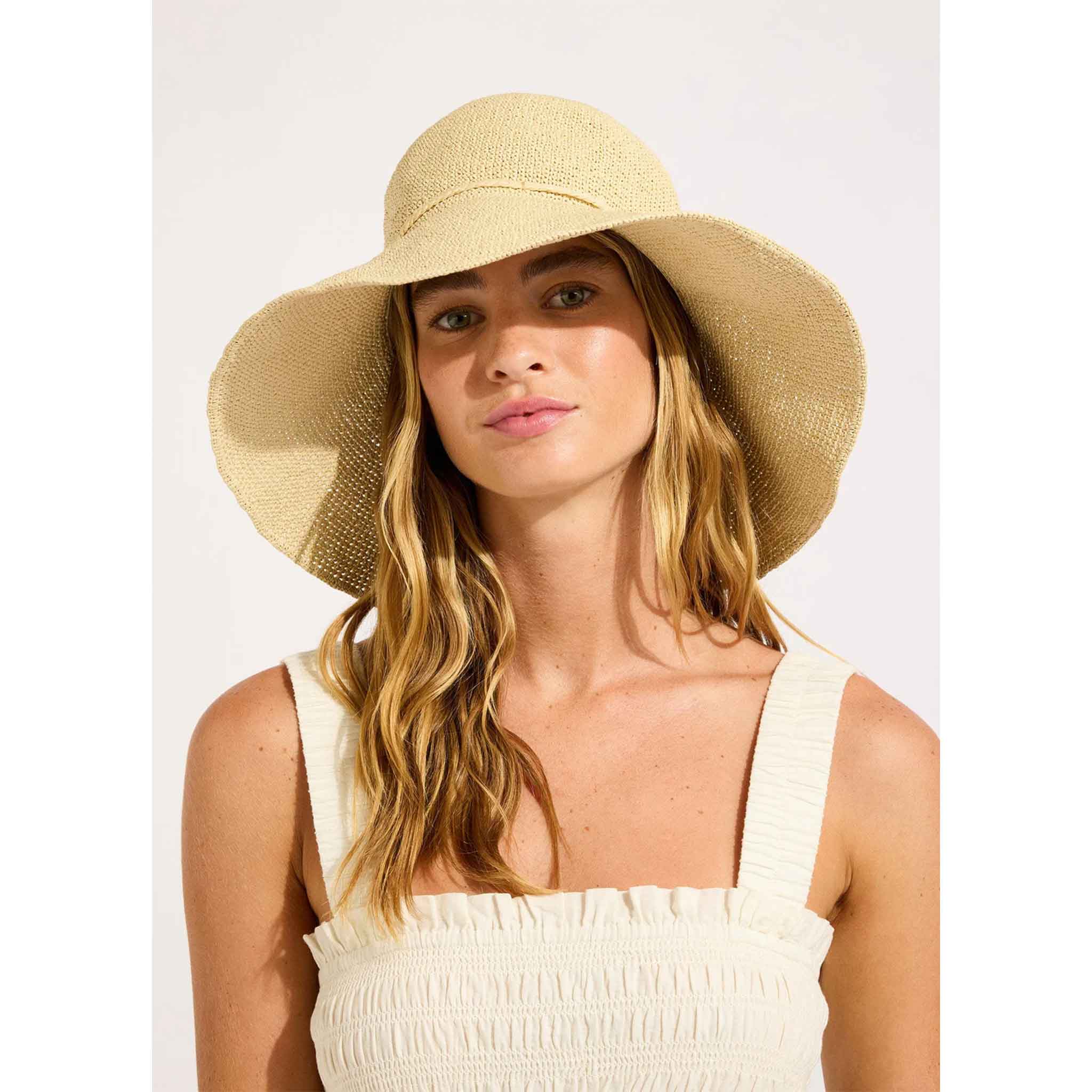 Aurora Packable Hat