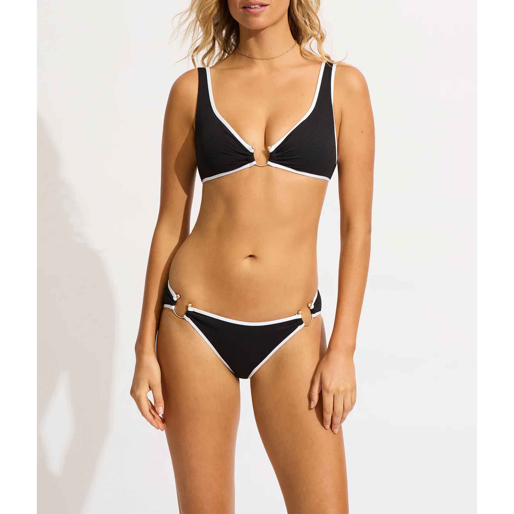 Beach Bound Ring Front Bandeau in Black