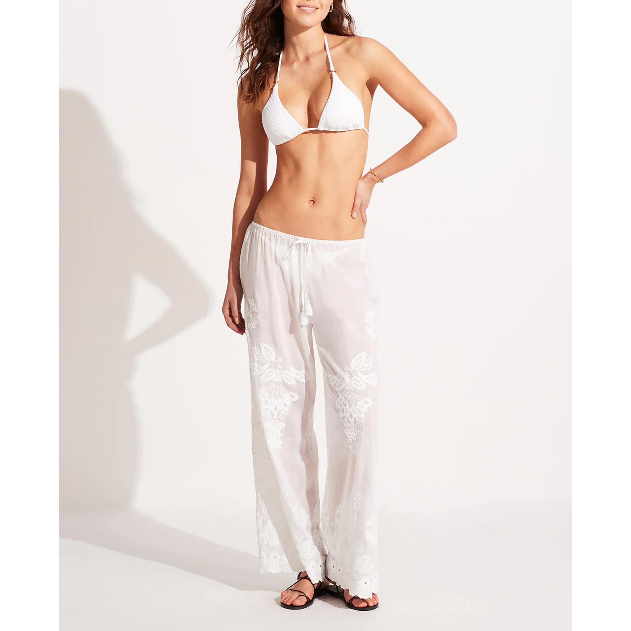 Embroidered Pant in White