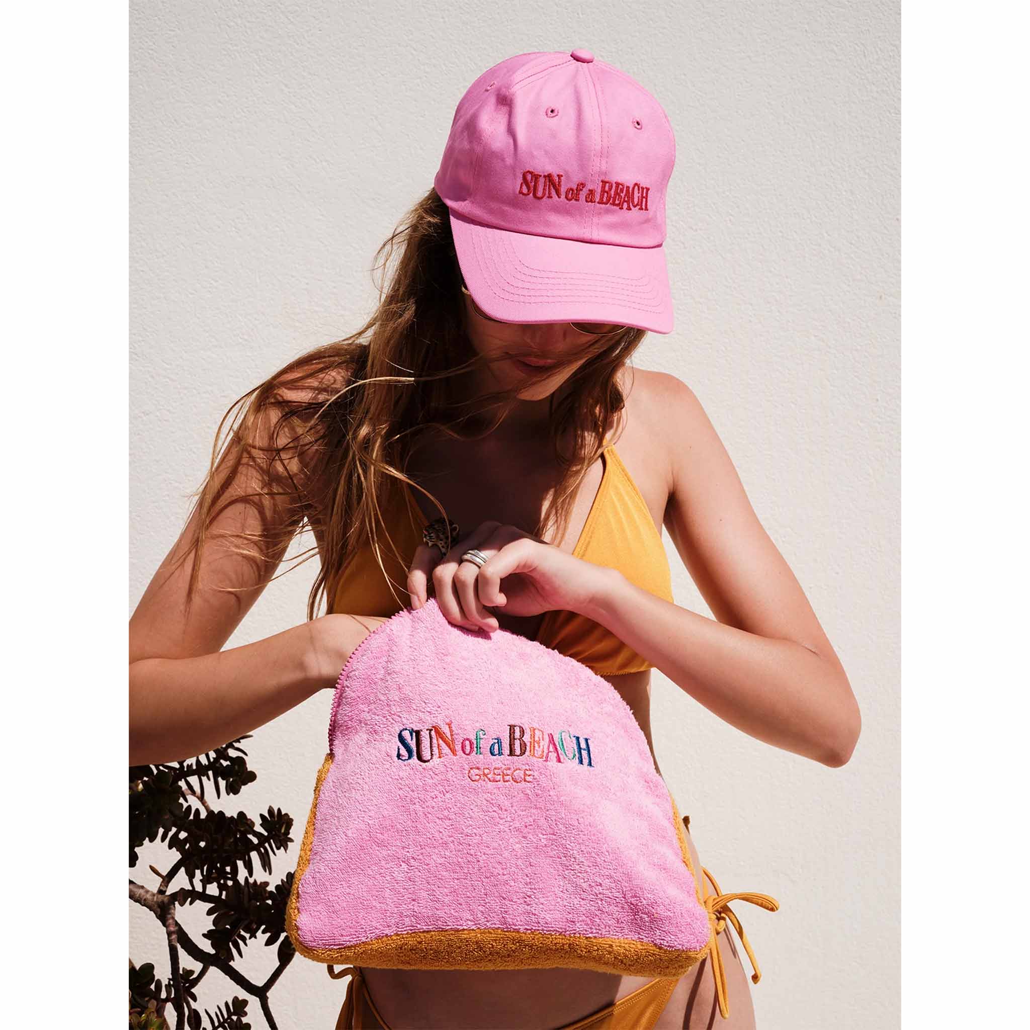Luna Large Pouch in Bubblegum