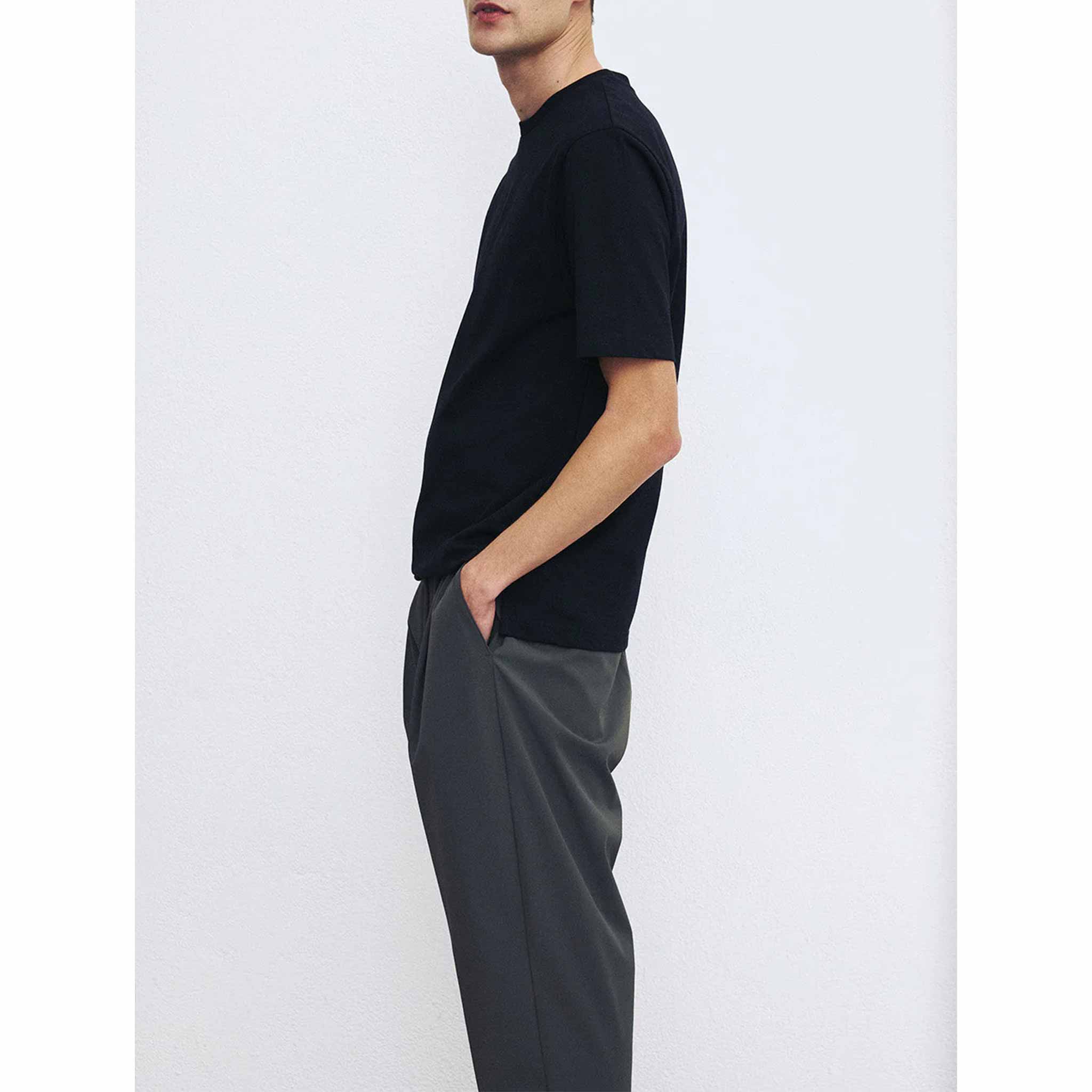 Basic T Shirt in Black